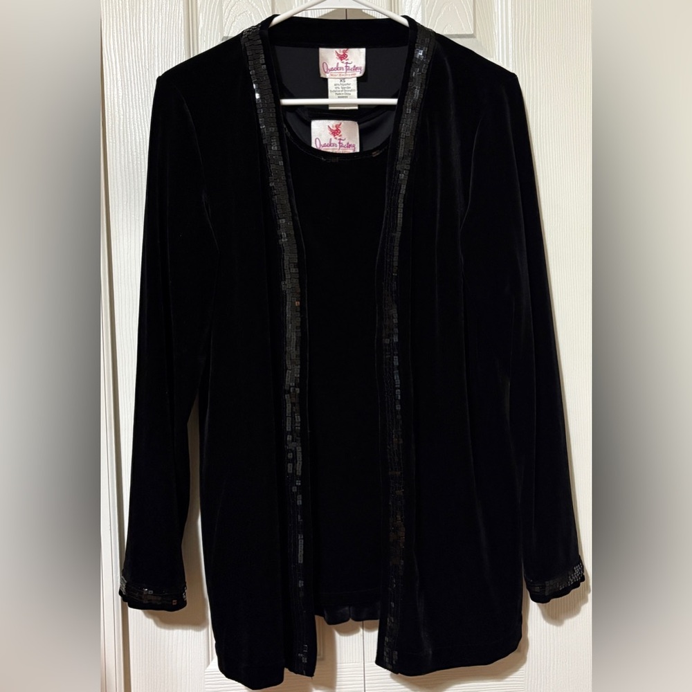 VTG Quacker Factory Women's XS 2 Piece Cardigan Black Velvet Sequin Trim